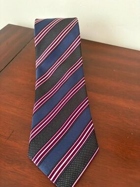 Canali Men’s Tie Blue Red Black Striped Italy 100% Silk Designer Luxury 59”